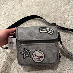 NWT Coach Sullivan Flap Crossbody Bag Maxi Signature Canvas With Patches CCG29